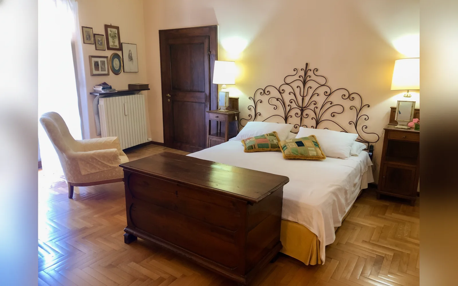 Antonia Home — Appartamento nel centro storico di Spoleto, 